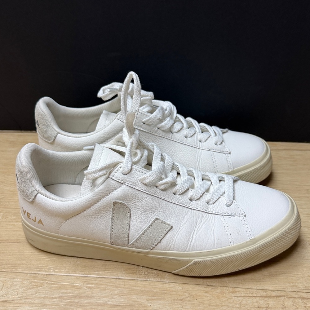 VEJA Campo Sneaker Womens SIZE 9 US - Picture 4 of 11